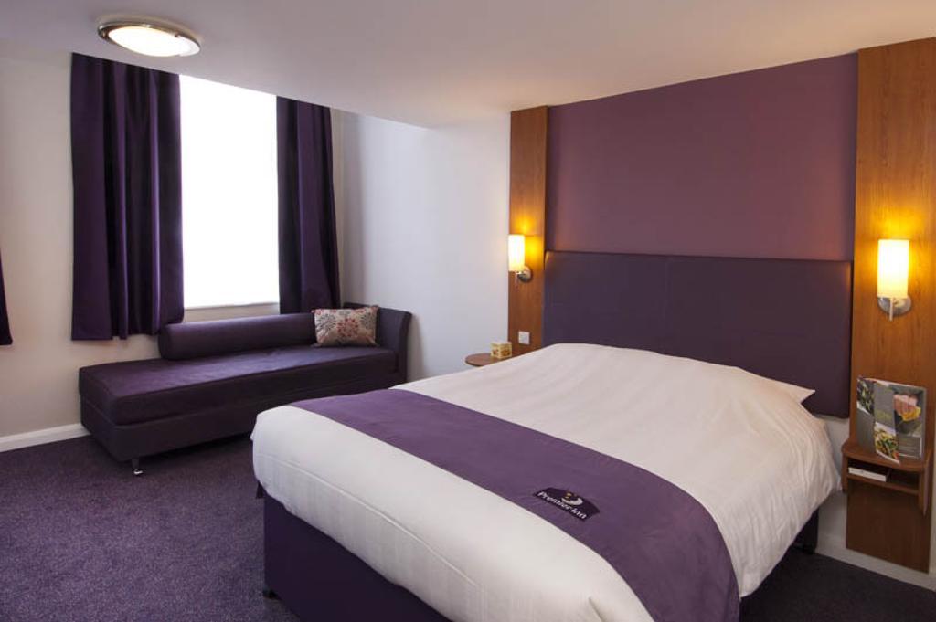 Comfort Inn Kensington Londra Cameră foto