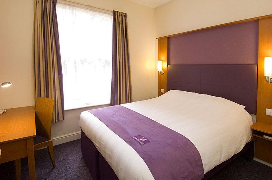 Comfort Inn Kensington Londra Exterior foto